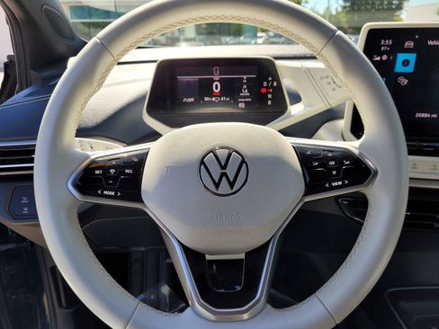 Used 2023 Volkswagen ID.4 S RWD image 34