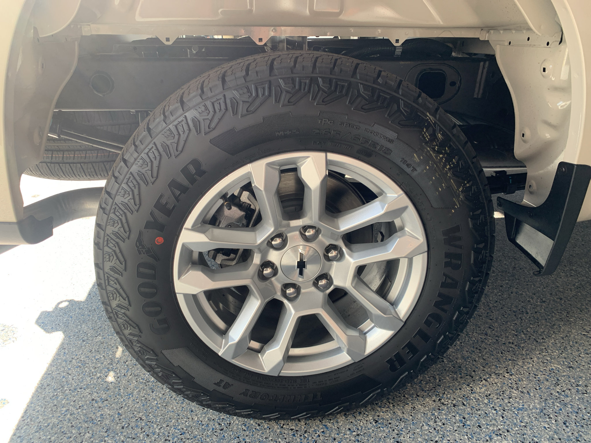 New 2026 Chevrolet Silverado 1500 RST AWD/4WD image 32