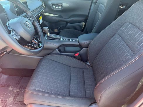 New 2026 Honda HR-V Sport image 12