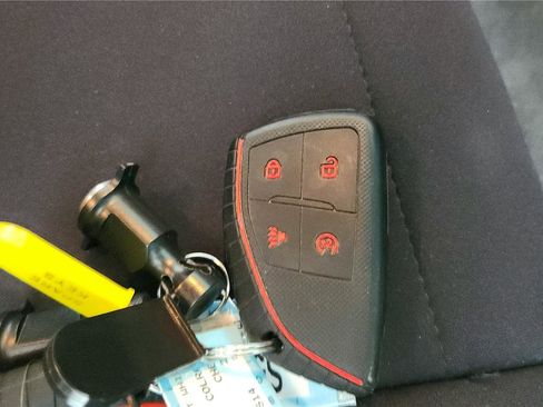 Used 2025 Chevrolet Colorado Trail Boss AWD/4WD image 23