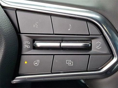 Used 2025 Chevrolet Tahoe High Country image 18