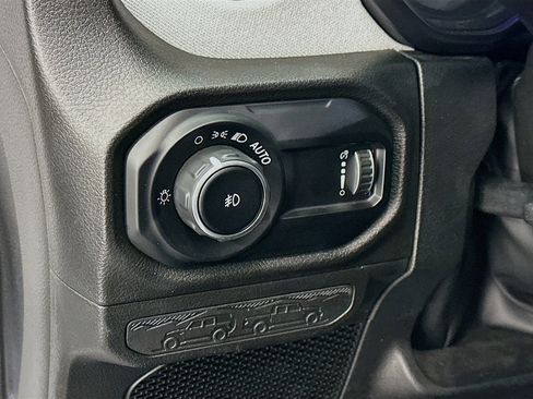 Used 2024 Jeep Wrangler Sport S image 17