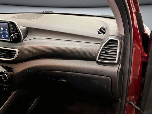 Used 2019 Hyundai Tucson SE image 26