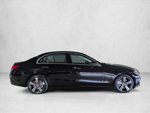 Used 2025 Mercedes-Benz C 300 Sedan image 7