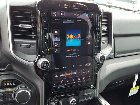 New 2026 RAM 1500 Big Horn AWD/4WD image 12