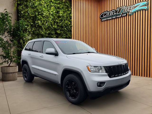 Used 2012 Jeep Grand Cherokee Laredo w/ Laredo E Group AWD/4WD image 1