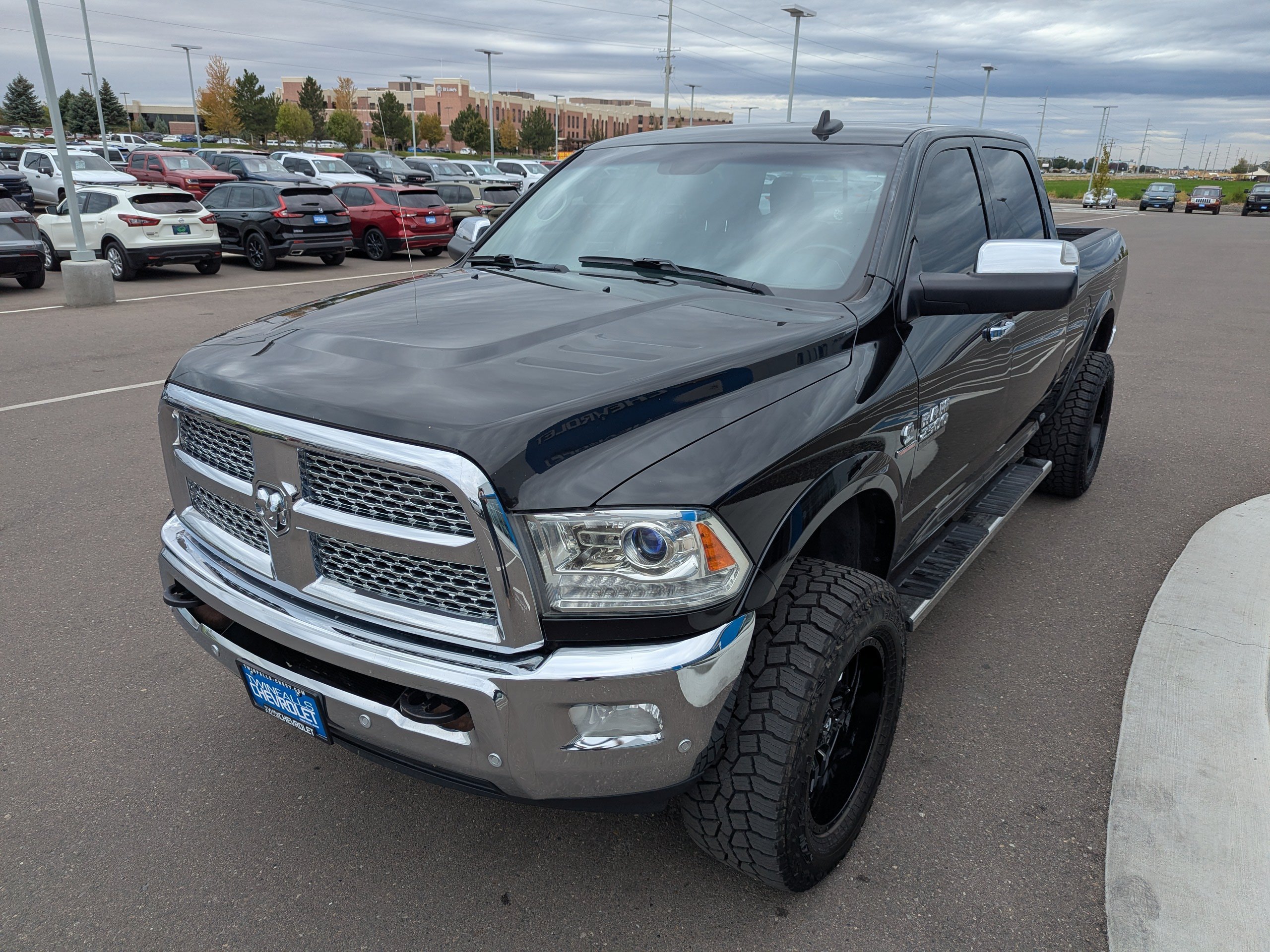 Used 2017 RAM 2500 Laramie AWD/4WD image 7