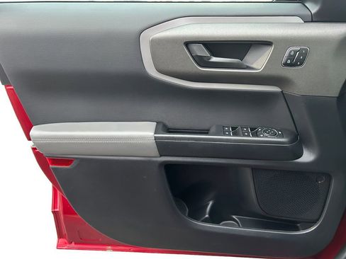 Used 2025 Ford Bronco Sport Badlands image 17