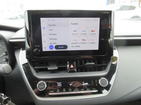 Used 2024 Toyota Corolla LE image 15