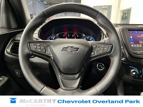 Used 2023 Chevrolet Equinox RS AWD/4WD image 12