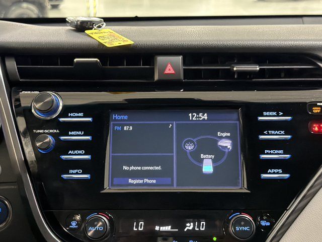 Used 2018 Toyota Camry XLE FWD image 31