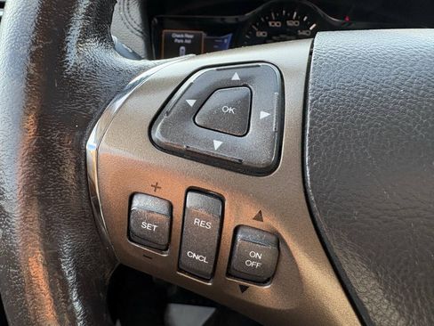 Used 2014 Lincoln MKX AWD w/ Equipment Group 102A image 34
