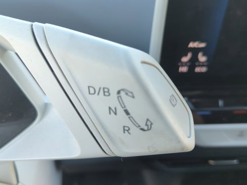 Certified 2021 Volkswagen ID.4 1st Edition image 15