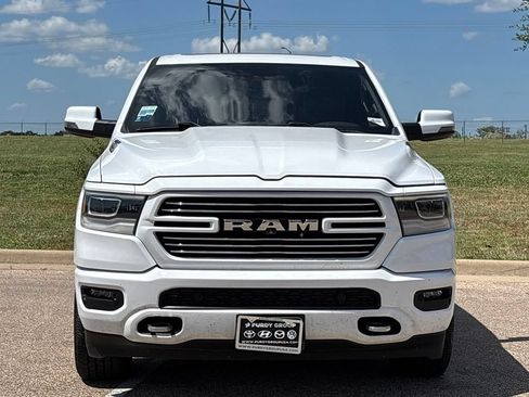 Used 2023 RAM 1500 Laramie AWD/4WD image 3