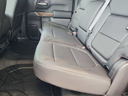 Used 2019 Chevrolet Silverado 1500 LT w/ All-Star Edition RWD image 14