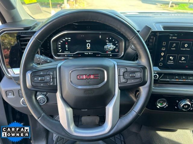 Used 2023 GMC Sierra 1500 SLT w/ X31 Off-Road Package AWD/4WD image 22