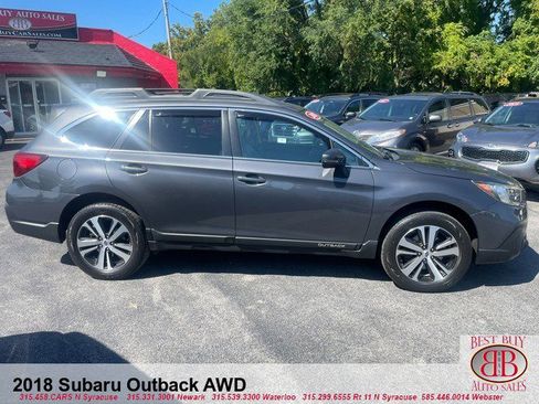 Used 2018 Subaru Outback 2.5i Limited AWD/4WD image 3