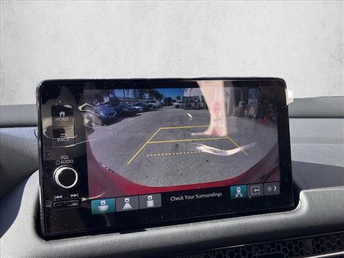 Used 2023 Honda HR-V EX-L image 13