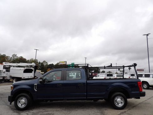 Used 2019 Ford F250 XL w/ Power Equipment Group image 59