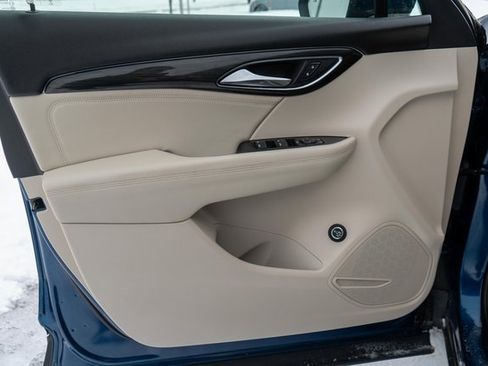 Used 2023 Buick Envision Preferred image 17