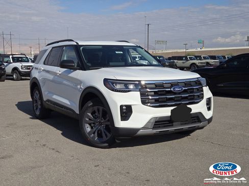 New 2026 Ford Explorer Active w/ Active Comfort Package image 1