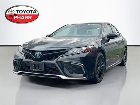 Used 2024 Toyota Camry XSE w/ Cold Weather Package FWD image 1