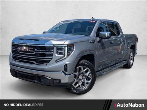 Used 2023 GMC Sierra 1500 SLT w/ SLT Premium Package AWD/4WD image 1