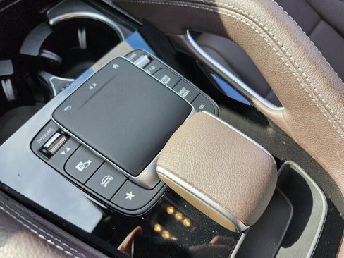 Certified 2022 Mercedes-Benz GLE 450 4MATIC image 28