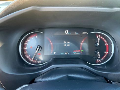 Used 2024 Toyota RAV4 Adventure image 24