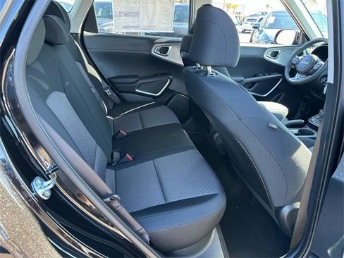 New 2025 Kia Soul LX w/ LX Technology Package image 14