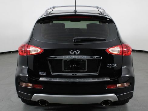 Used 2017 INFINITI QX50 2WD w/ Premium Plus Package image 9