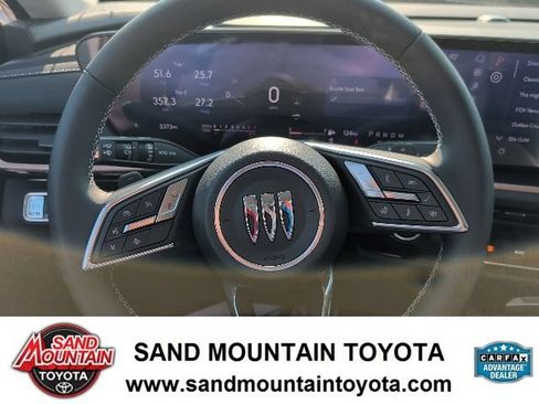 Used 2024 Buick Envision Sport Touring AWD/4WD image 18