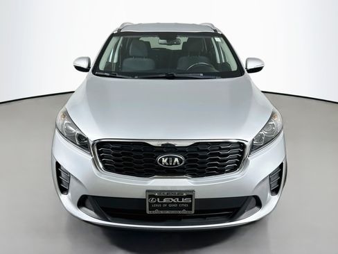 Used 2019 Kia Sorento FWD w/ LX Convenience Package image 2