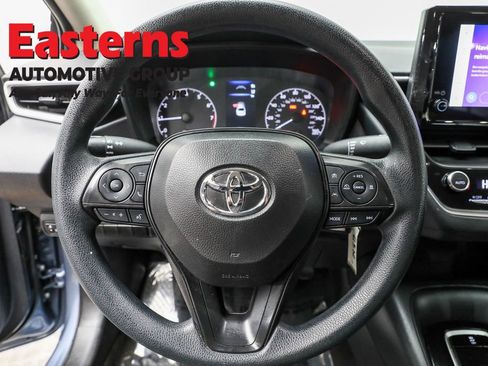 Used 2024 Toyota Corolla LE FWD image 10