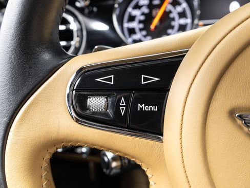 Used 2016 Bentley Mulsanne Speed image 73