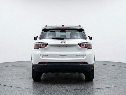 Used 2025 Jeep Compass Limited AWD/4WD image 7