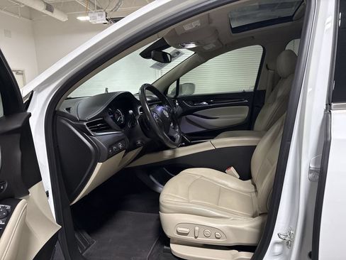 Used 2020 Buick Enclave Premium w/ Sun and Sites Package AWD/4WD image 21