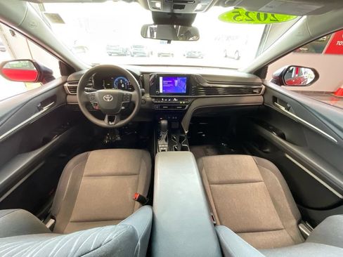 Certified 2025 Toyota Camry LE FWD image 7