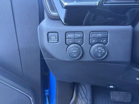 Used 2025 Chevrolet Silverado 1500 LT Trail Boss w/ Protection Package AWD/4WD image 19