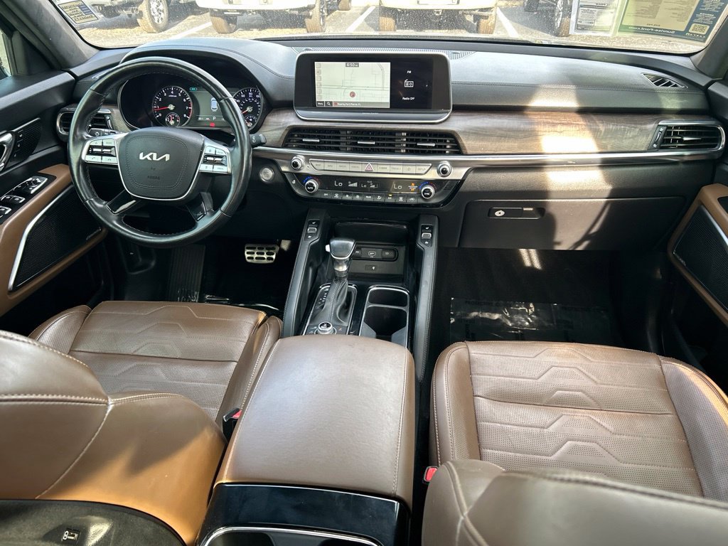 Used 2022 Kia Telluride SX w/ SX Prestige Package AWD/4WD image 10