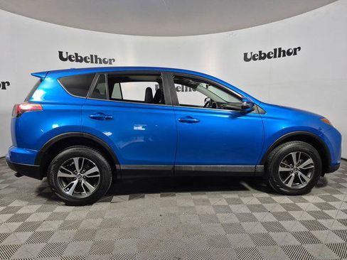 Certified 2018 Toyota RAV4 XLE AWD/4WD image 8