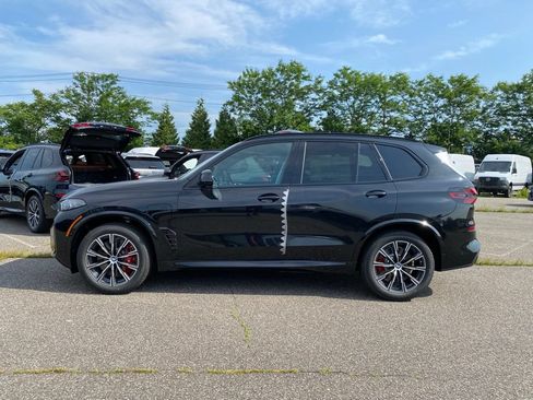 New 2026 BMW X5 xDrive50e w/ M Sport Package AWD/4WD image 4