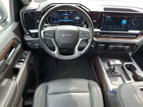 Used 2022 Chevrolet Silverado 1500 RST w/ RST All Star Premium Package AWD/4WD image 11
