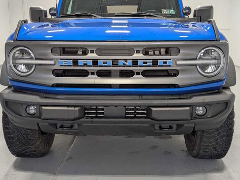 Used 2022 Ford Bronco Big Bend w/ Sasquatch Package AWD/4WD image 2