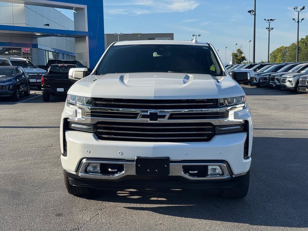 Used 2022 Chevrolet Silverado 1500 High Country w/ LPO, Dark Essentials Package AWD/4WD image 8