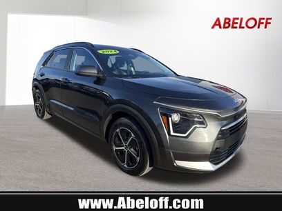 Used 2024 Kia Niro LX