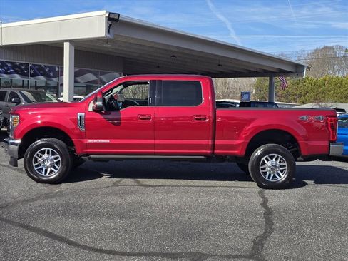 Used 2019 Ford F250 Lariat w/ Lariat Ultimate Package image 23