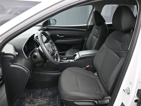 Certified 2023 Hyundai Tucson SE image 18