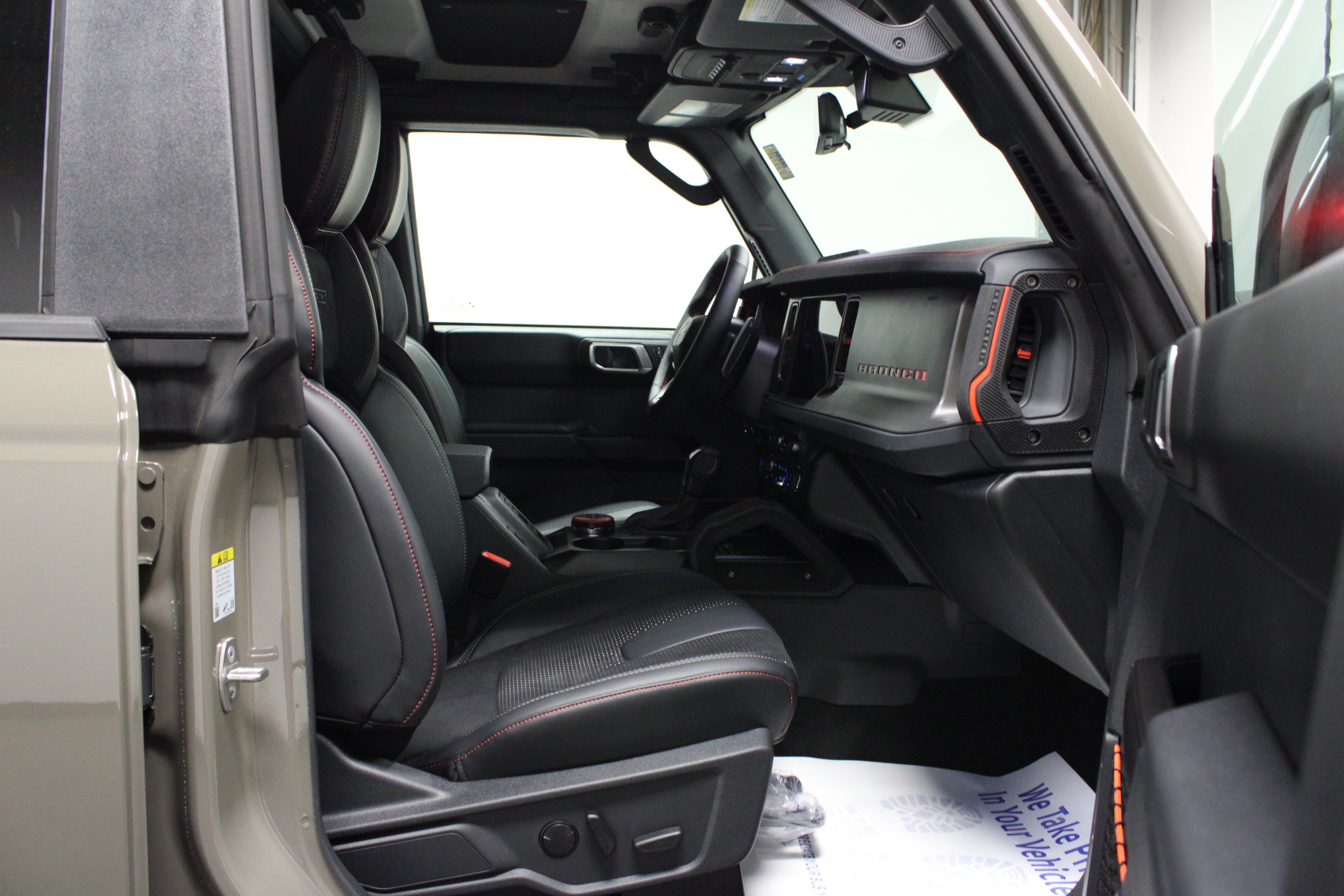 New 2026 Ford Bronco Raptor AWD/4WD image 16