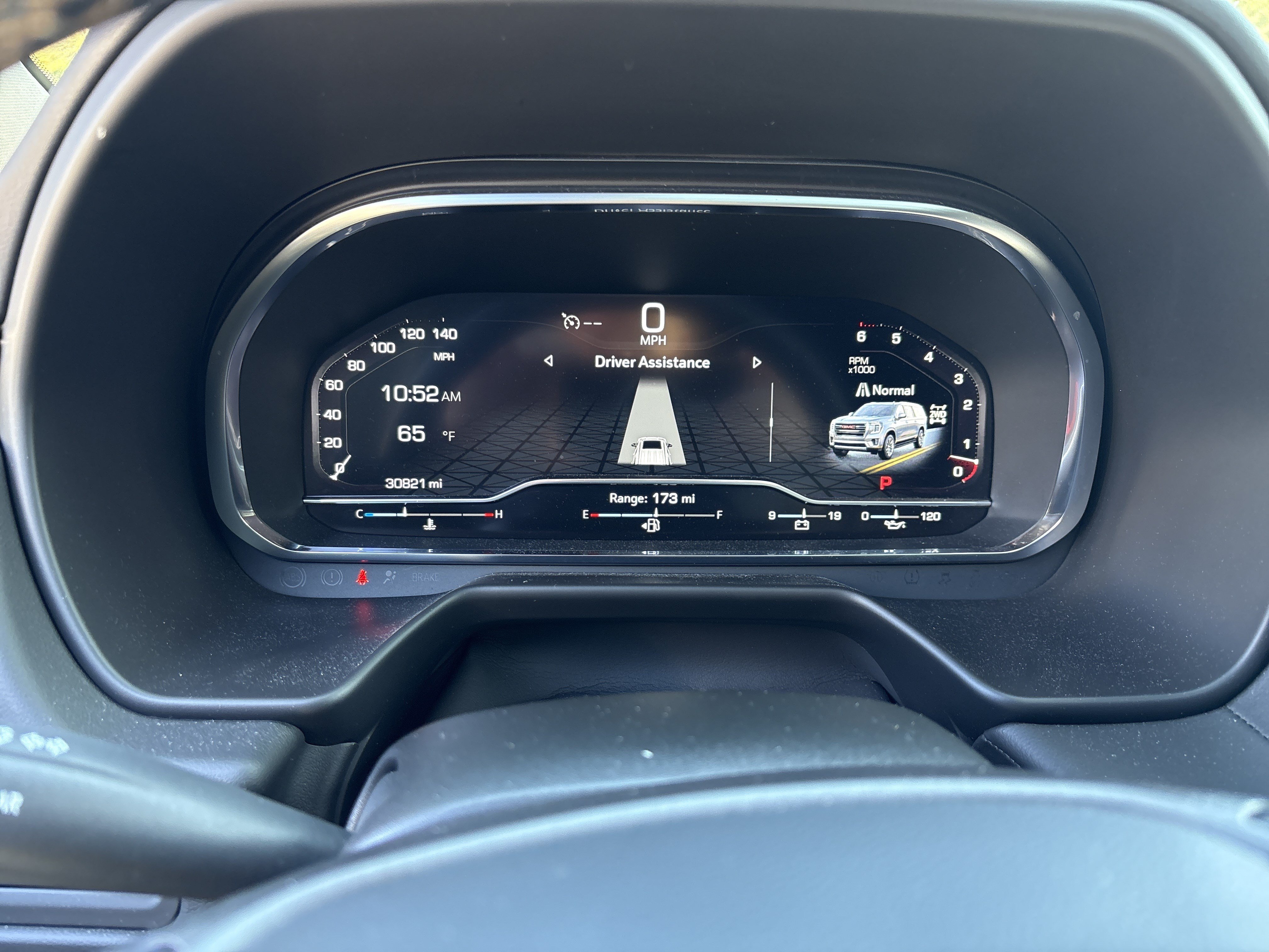 Used 2024 GMC Yukon AT4 AWD/4WD image 19